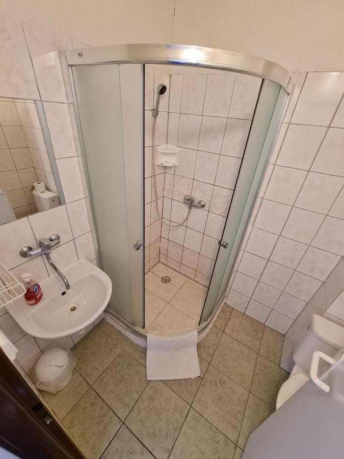 Penzion Olympia Банська Бистриця Екстер'єр фото